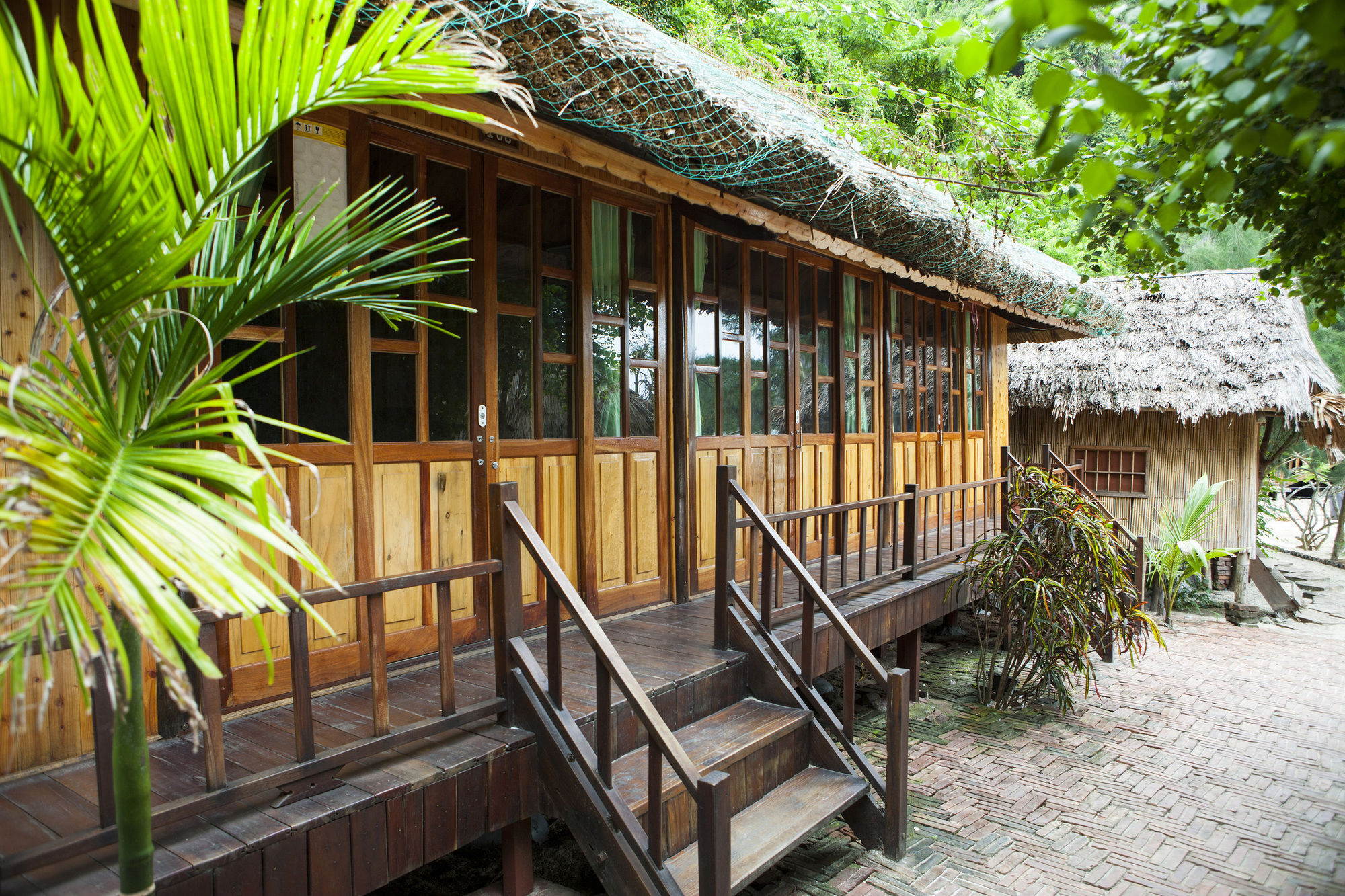 Cat Ba Sandy Beach Resort Dong Khe Sau Екстер'єр фото
